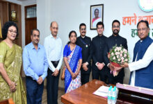 मुख्यमंत्री से भारतीय प्रशासनिक सेवा 2023 के प्रशिक्षु अधिकारियों ने की सौजन्य मुलाकात