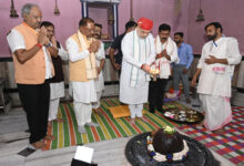 केन्द्रीय गृह मंत्री श्री अमित शाह ने महाप्रभु वल्लभाचार्य जी के मुख्य प्राकट्य बैठक स्थल और चम्पेश्वर महादेव की पूजा-अर्चना की