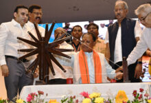 छत्तीसगढ़ में खादी वस्त्रों की खरीद पर मिलेगी 25% की बड़ी छूट