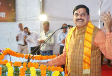 मुख्यमंत्री डॉ. यादव ने मीडिया के साथियों के साथ मनाया दीपोत्सव