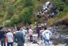 उत्तराखंड के अल्मोड़ा में खाई में गिरी बस, 36 लोगों की मौत