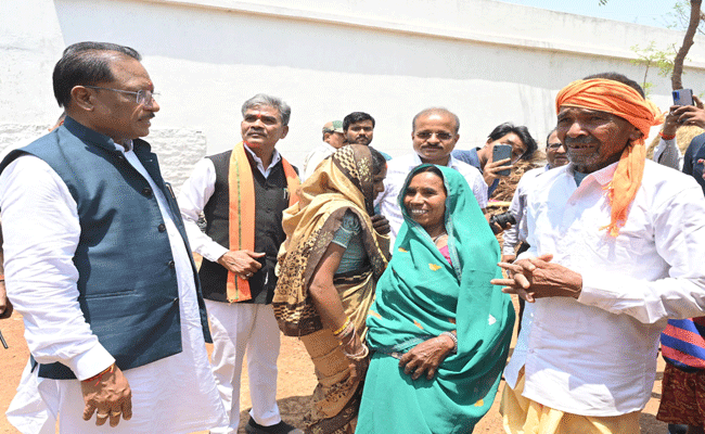 मोर अब्बड़ भाग हे, मुख्यमंत्री मोर घर आए हे: श्रीमती अमरौतीन साहू