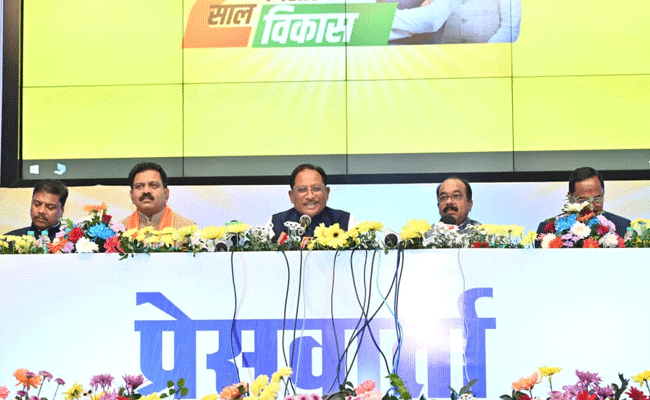 शासन के 2 वर्ष : जनविश्वास से जनकल्याण तक – शासन की जनकल्याणकारी योजनाओं से समग्र विकास की ओर तेजी से आगे बढ़ रहा है छत्तीसगढ़ – मुख्यमंत्री श्री विष्णु देव साय